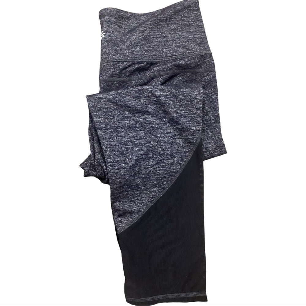 Athleta Elation Capri Legging Medium